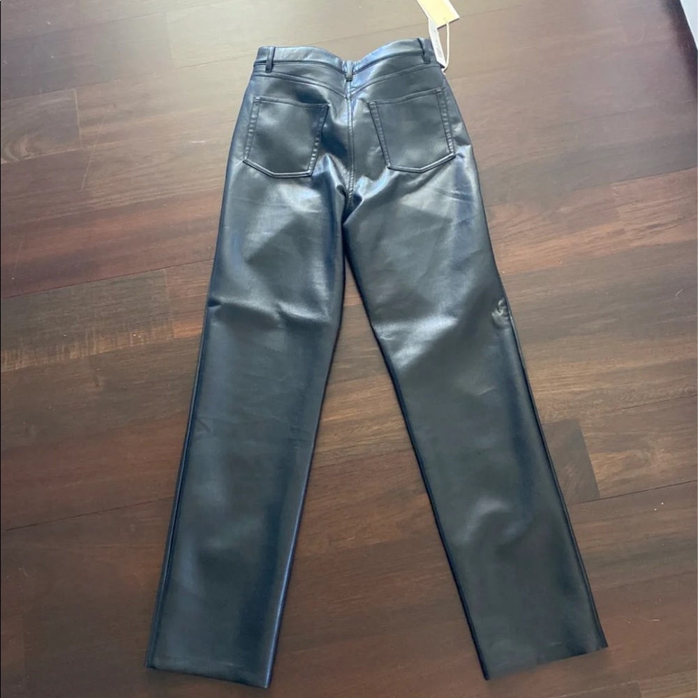 NWT Aritzia Vegan Leather Black Pant